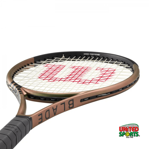 WILSON Blade 100UL (V8.0) Tennis Racket