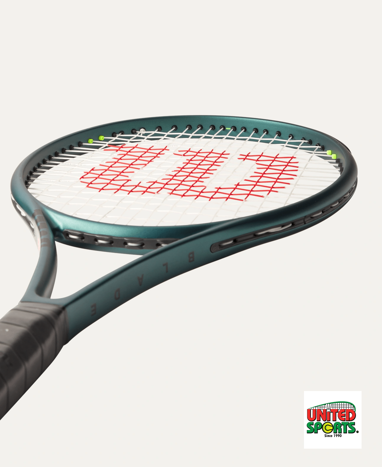 WILSON Blade 100L Tennis Racket (V9) - Image 9